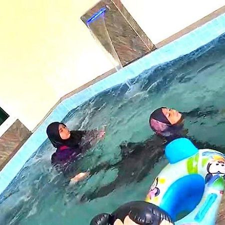 Вилла Desaru 16Pax Family With Private Mini Pool & Jacuzzi Кота-Тингги Экстерьер фото